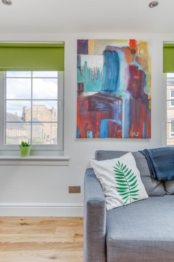 Central Bright 3 Bed Flat With Pool & Parking EDI Exterior foto