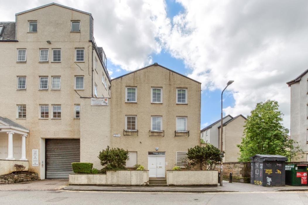 Central Bright 3 Bed Flat With Pool & Parking EDI Exterior foto